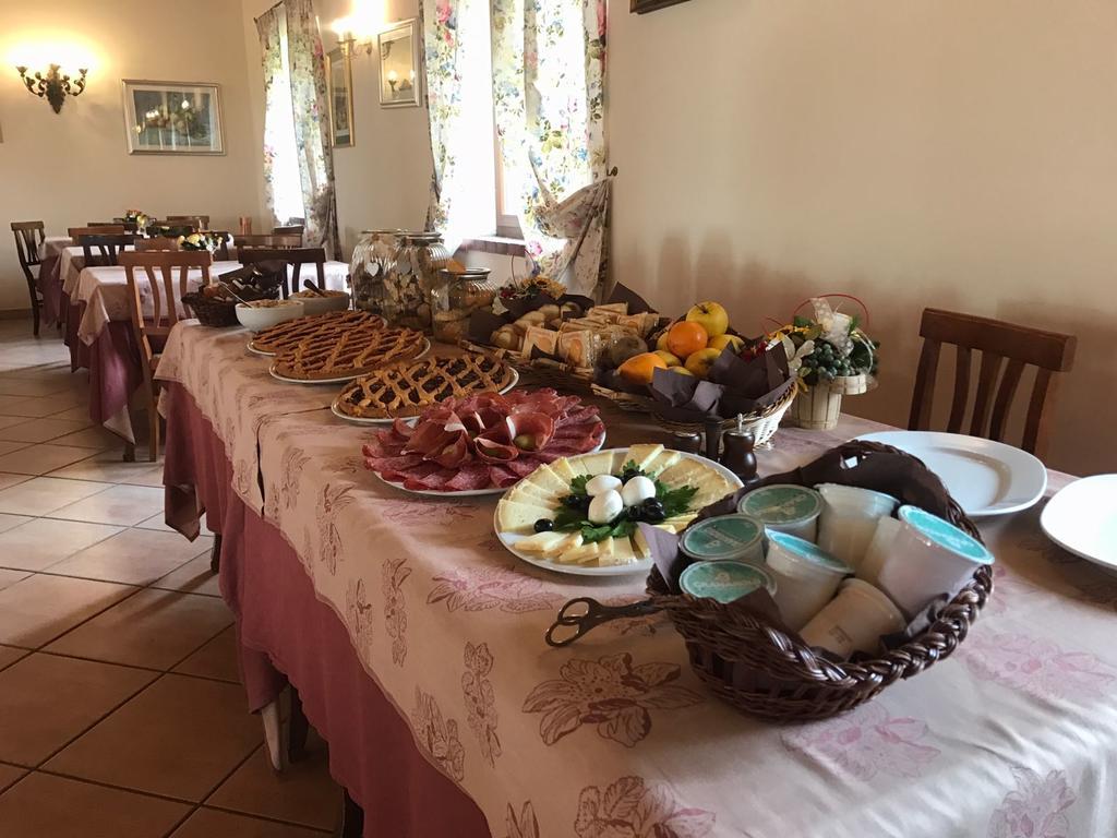 Agriturismo Podere Giulio Tarquinia Bagian luar foto