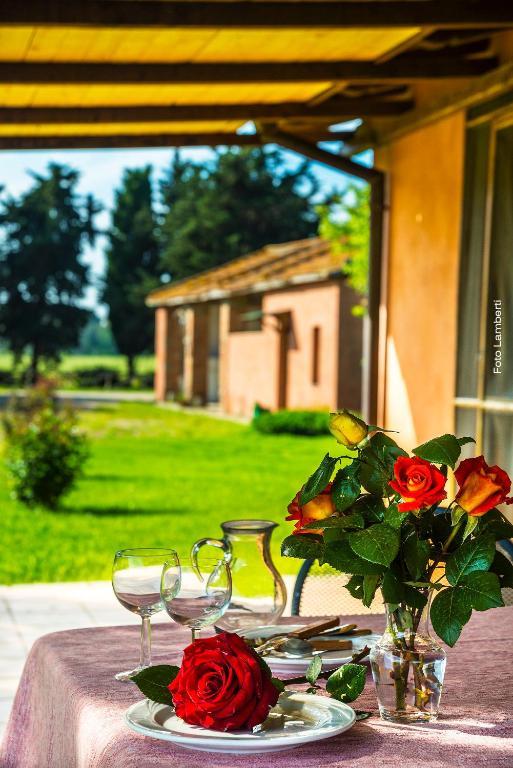 Agriturismo Podere Giulio Tarquinia Ruang foto