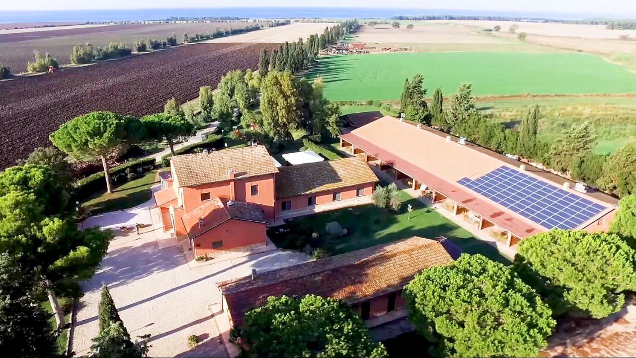 Agriturismo Podere Giulio Tarquinia Bagian luar foto