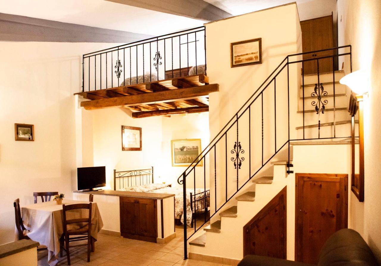 Agriturismo Podere Giulio Tarquinia Bagian luar foto